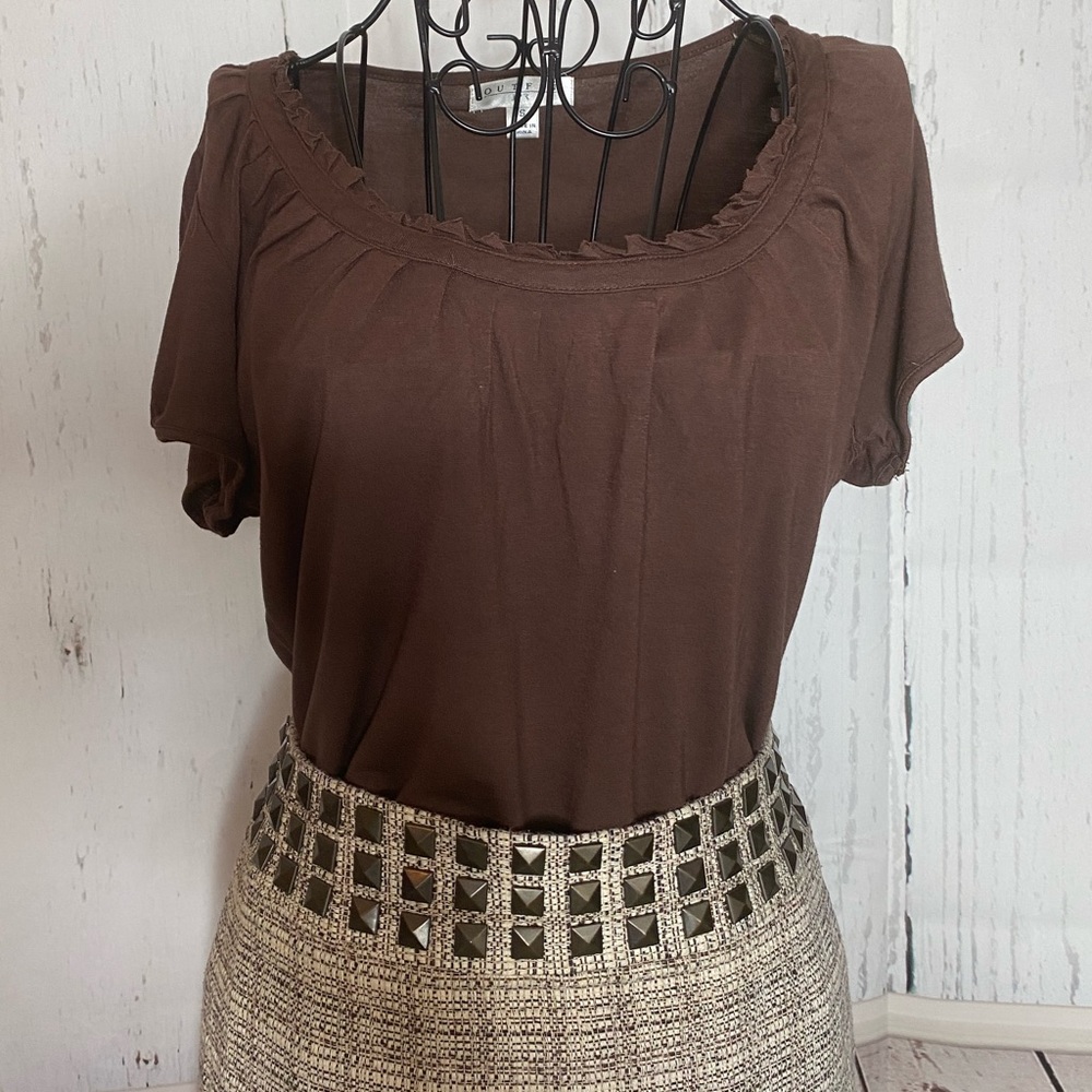 Brown Top - Picture 9 of 12